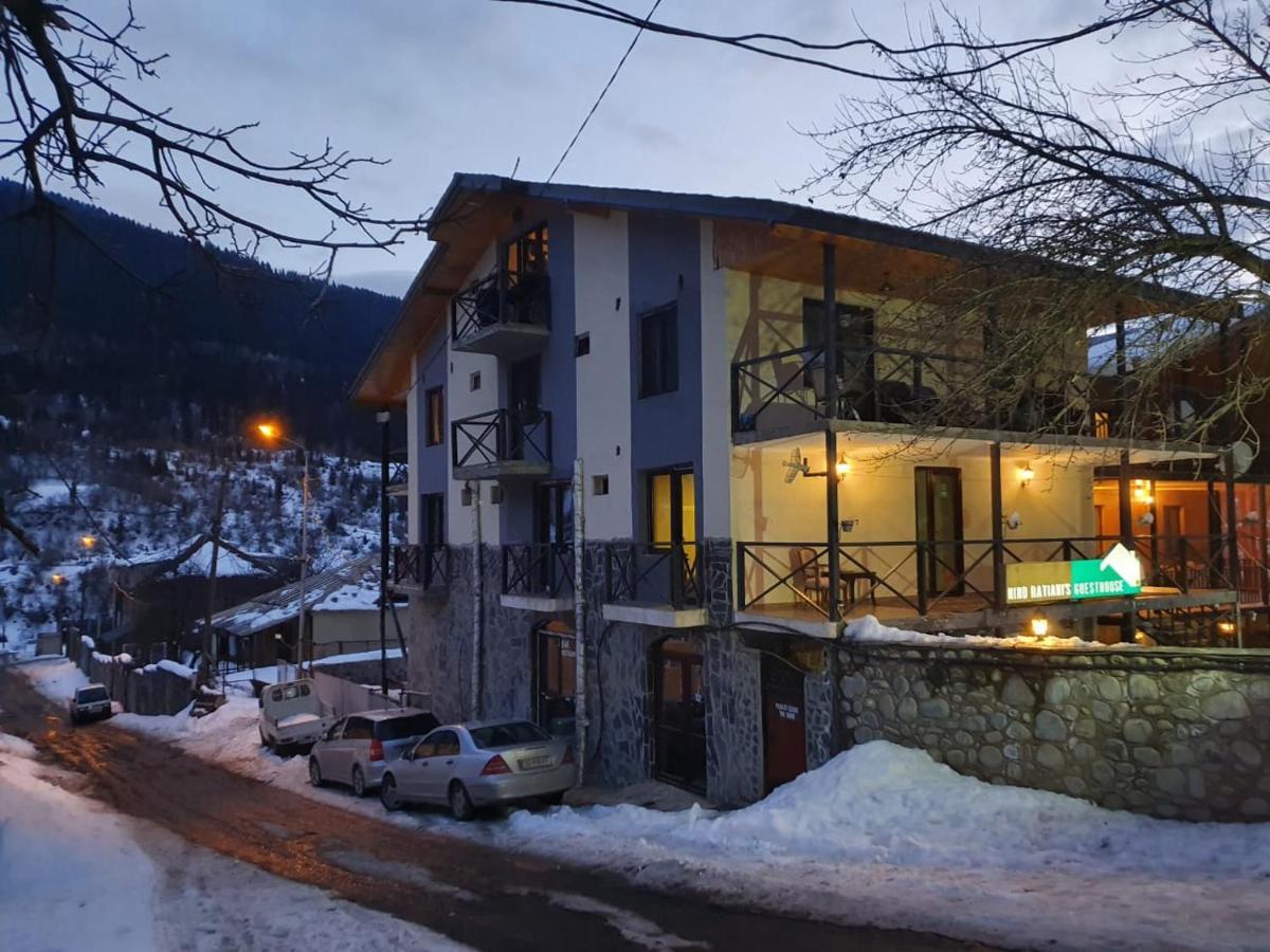 Гостевой дом Нино Ратиани Местия Экстерьер фото